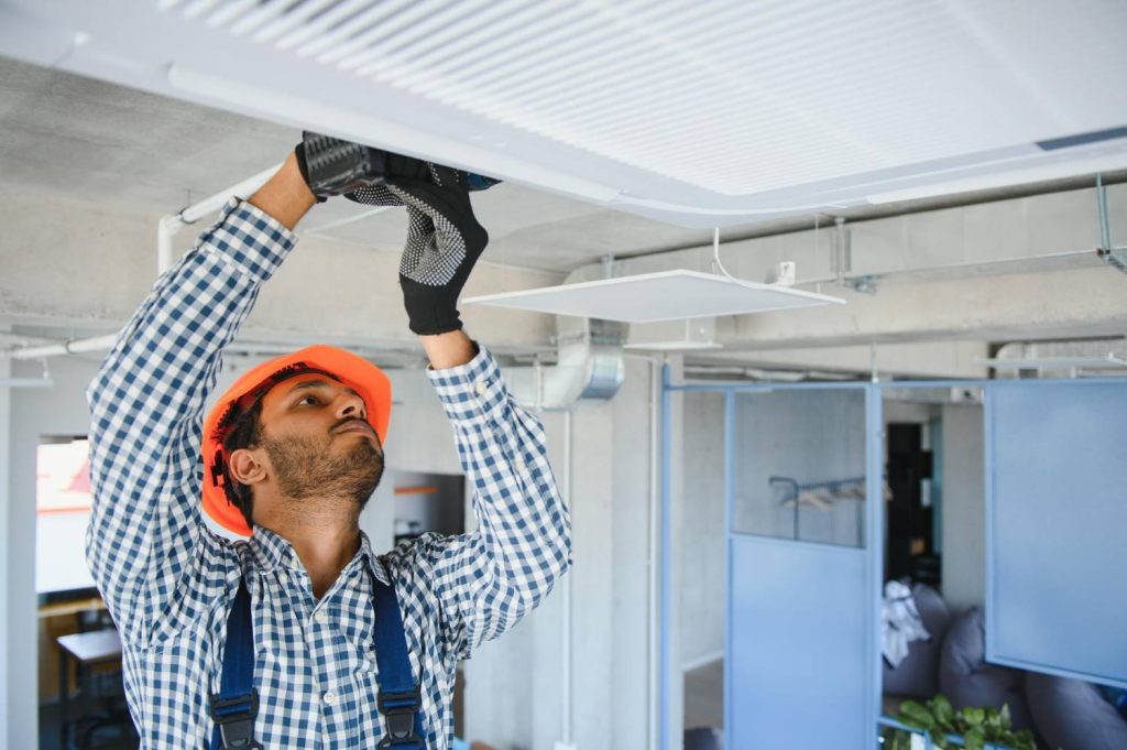Installation d’une VMC dans une maison à Vidauban